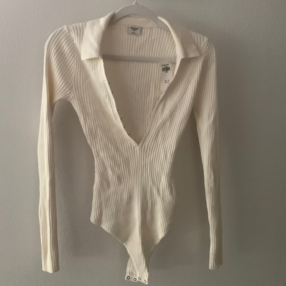 NWT Abercrombie Collared Bodysuit